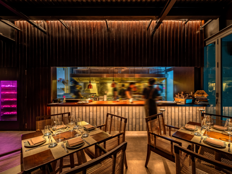 Sóno Grill and Bar