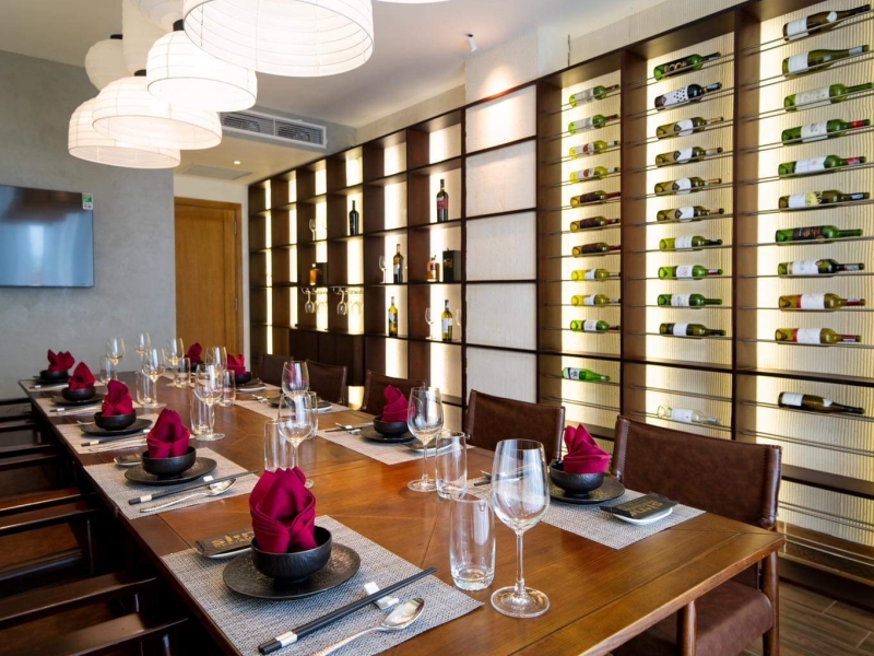 Sline Restaurant