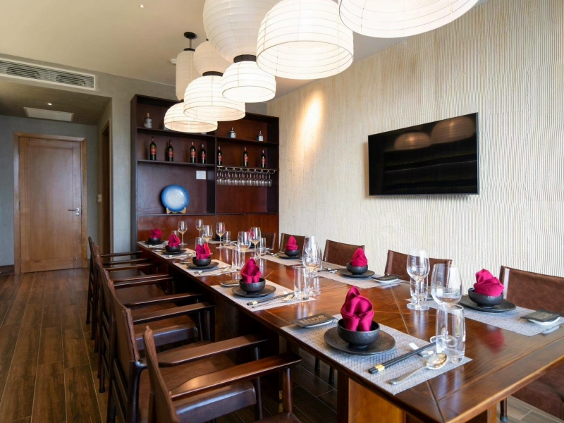 Sline Restaurant