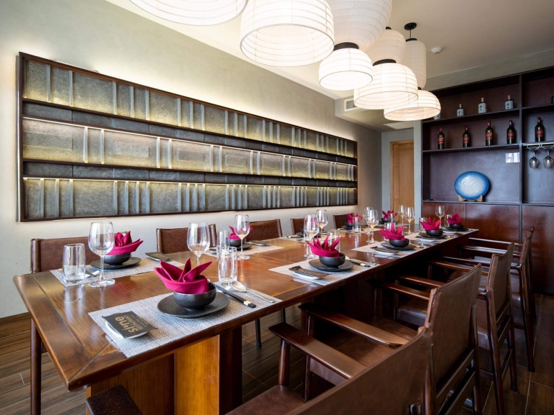 Sline Restaurant