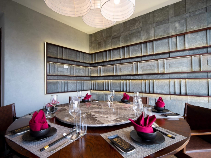 Sline Restaurant